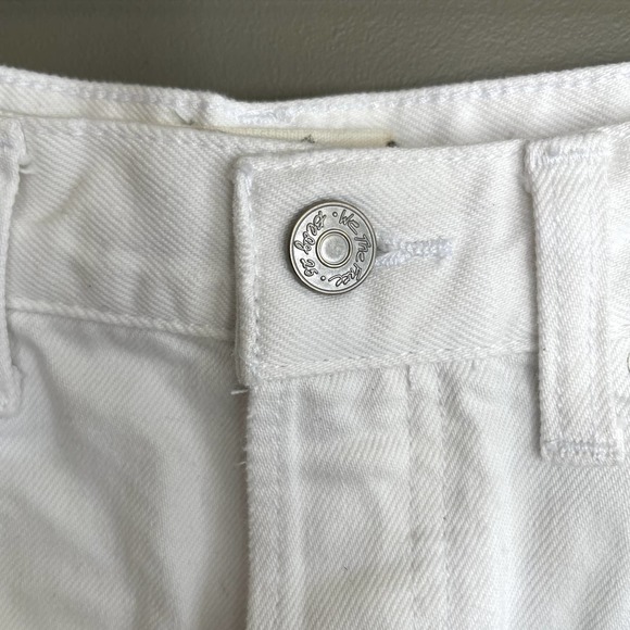 Free People Sofia Short White Denim Distressed Cutoff Shorts Size 26 Hi Rise - Picture 9 of 16